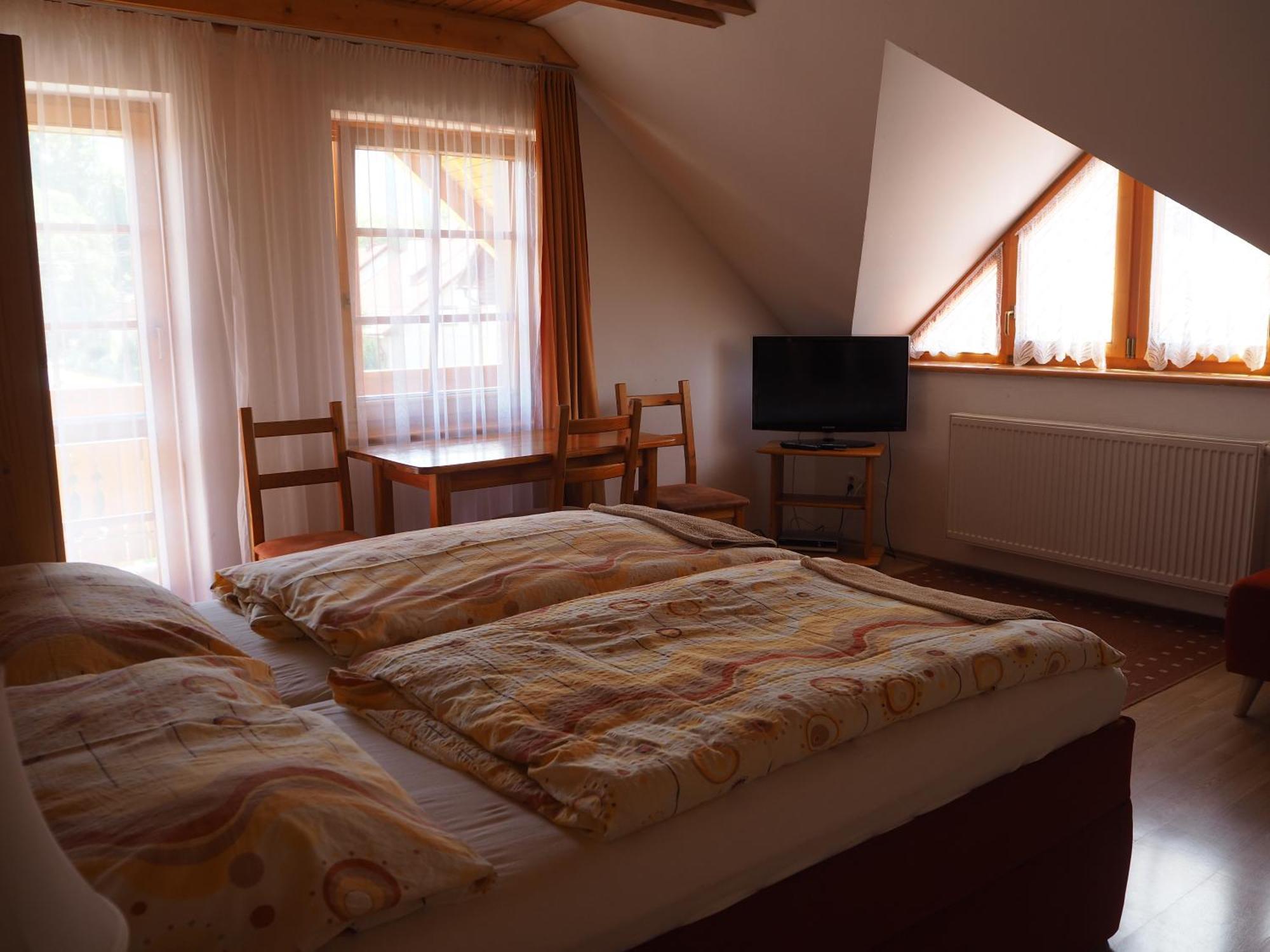 Privat Alenka Hotel Liptovský Mikuláš Exterior foto